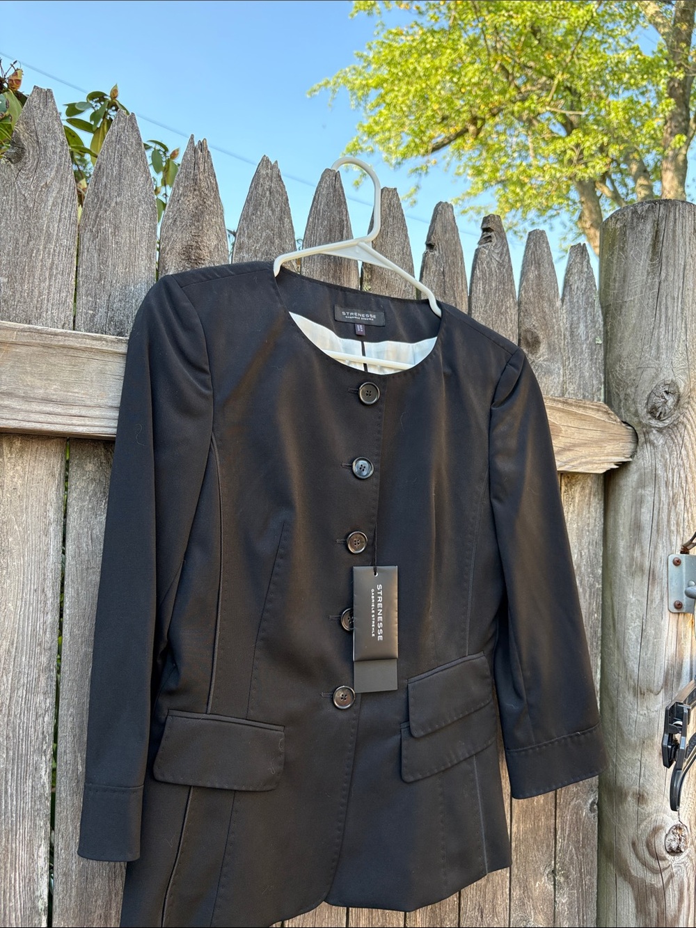 Strenesse Gabriele Strehle size 2 virgin wool black blazer. NWT!!